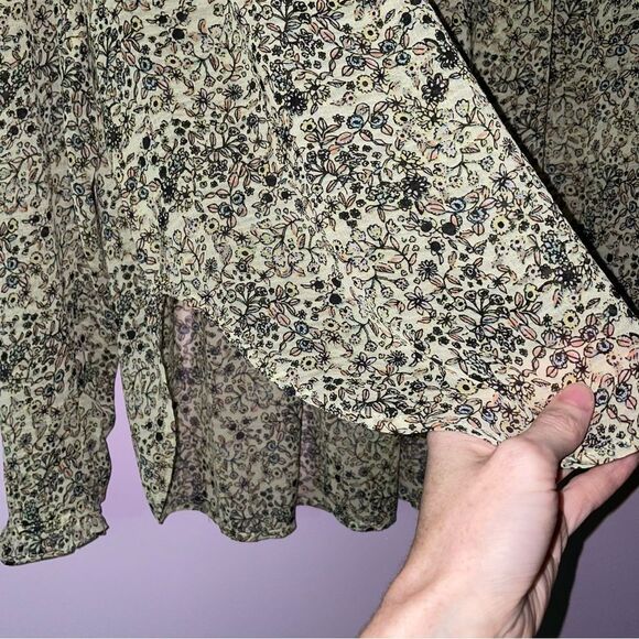 Free People Blouse M Yellow Ditsy Floral Chiffon Button Top - Picture 5 of 10